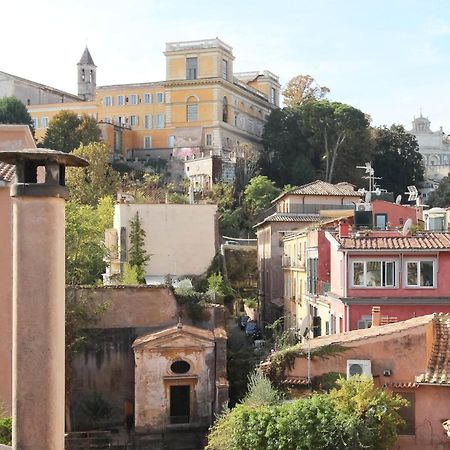 Luxury Art Apartment In Trastevere With Terrace Řím Exteriér fotografie
