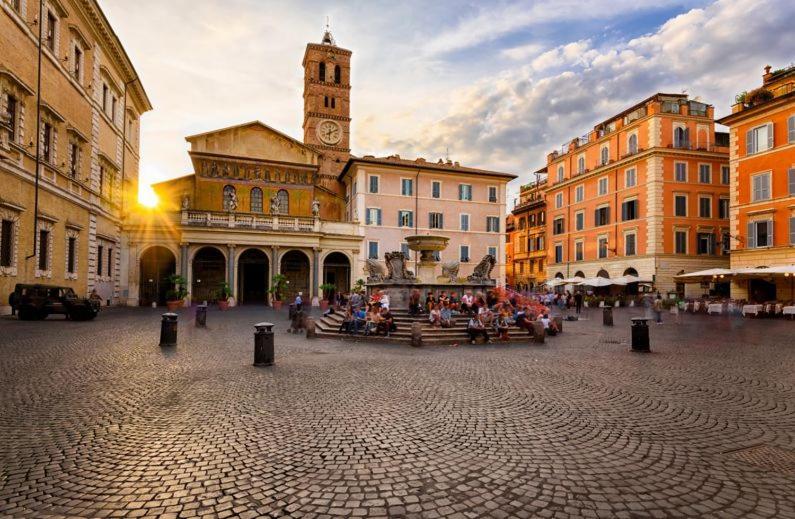 Luxury Art Apartment In Trastevere With Terrace Řím Exteriér fotografie